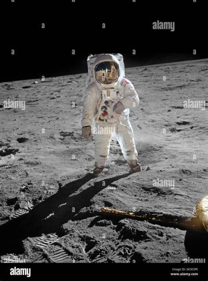 Neil Armstrong photo 3