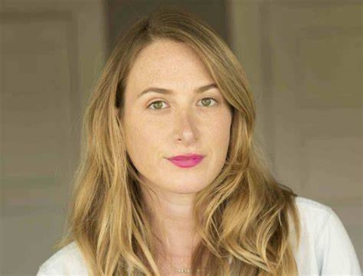 Niki Schwartz-Wright happily married to Will Greenberg! Know about her net worth, social media, biography