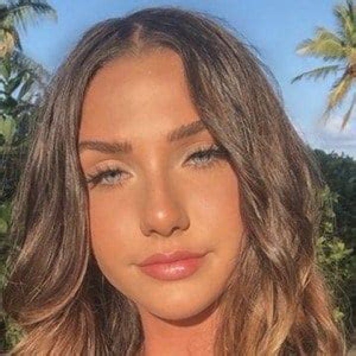 Olivia Mogan - Age, Family, Bio