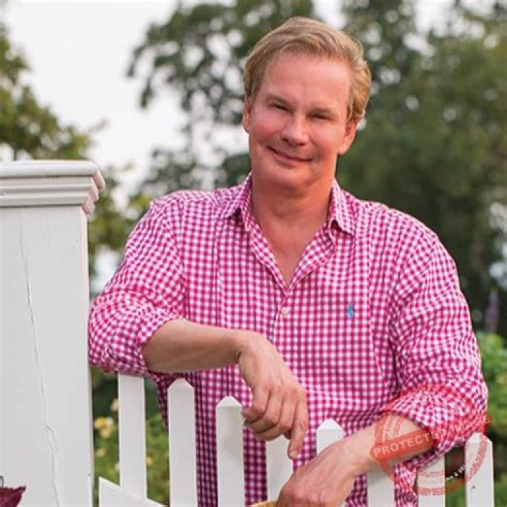 P Allen Smith - Age, Family, Bio
