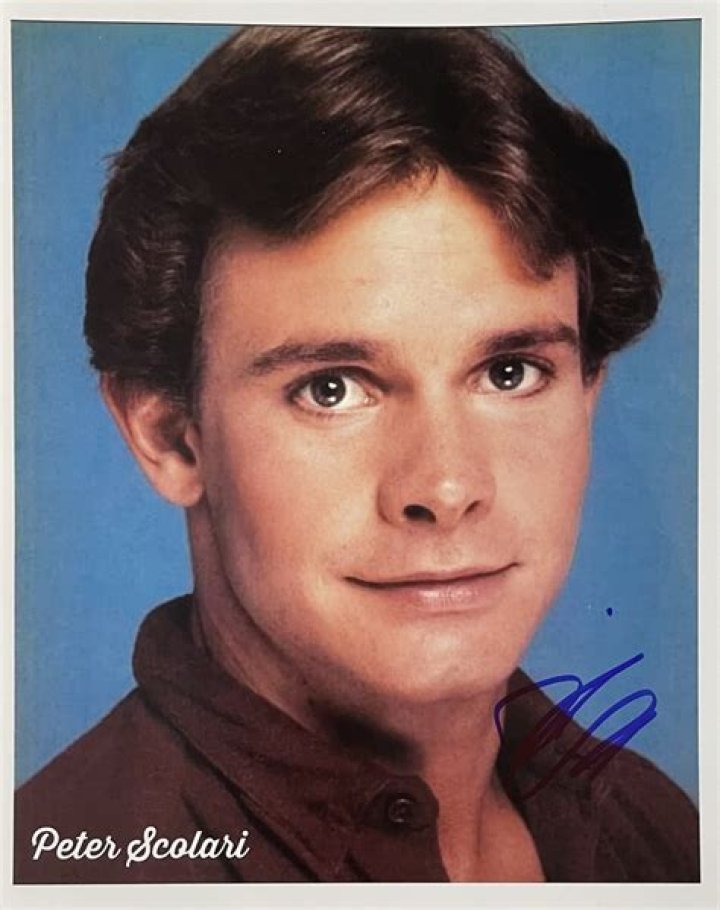 Peter Scolari photo