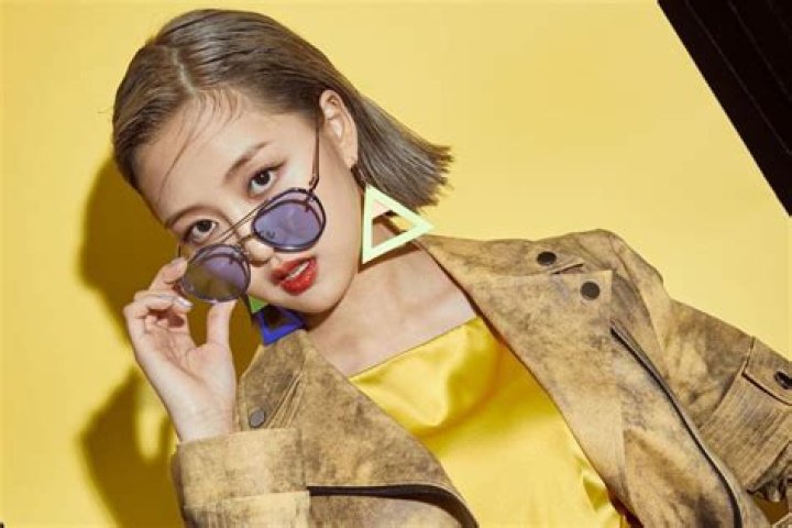 Pixy - Age, Family, Bio