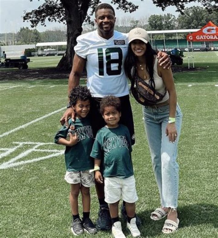 Randall Cobb with his wife Aiyda Ghahramani.