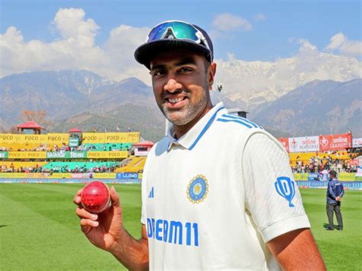 Ravichandran Ashwin photo