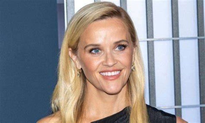 Reese Witherspoon keeps up with her Fitness