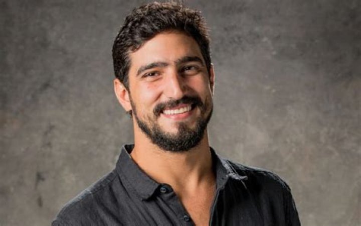 Renato Goes Bio (Wiki) 