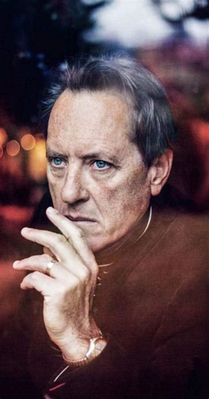 Richard E. Grant Bio (Wiki) 