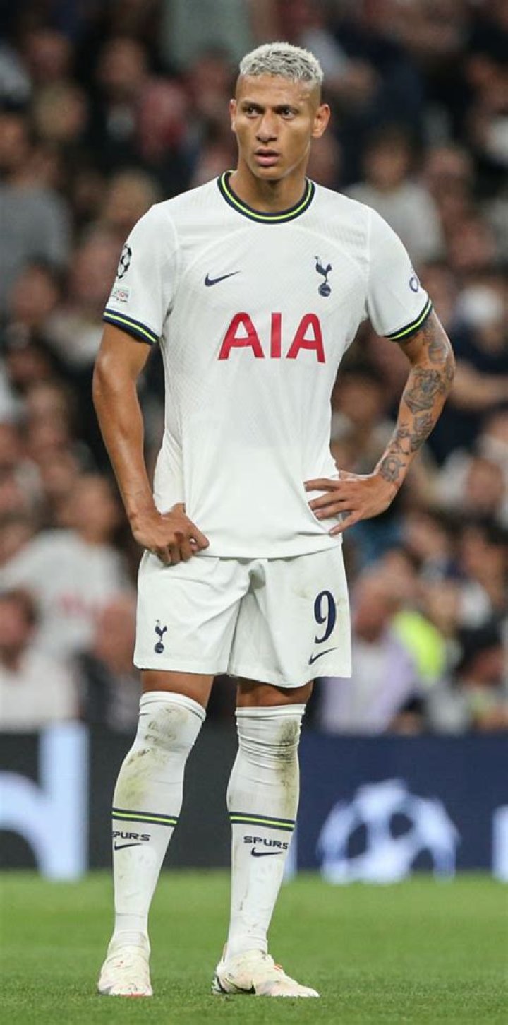 Richarlison height: How tall is Richarlison?
