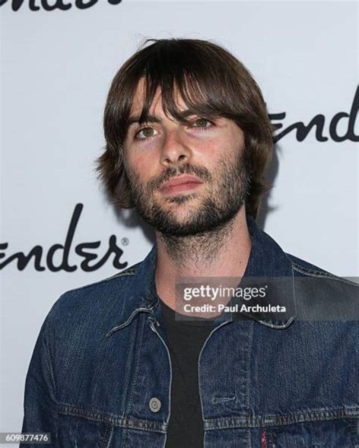 Robert Schwartzman photo 3