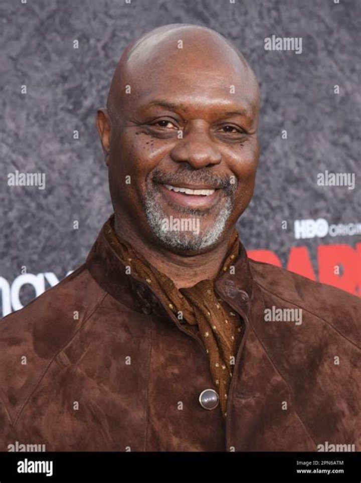 Robert Wisdom photo 2