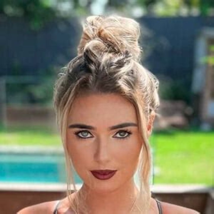 Ruby-Lee Coffey - Age, Family, Bio