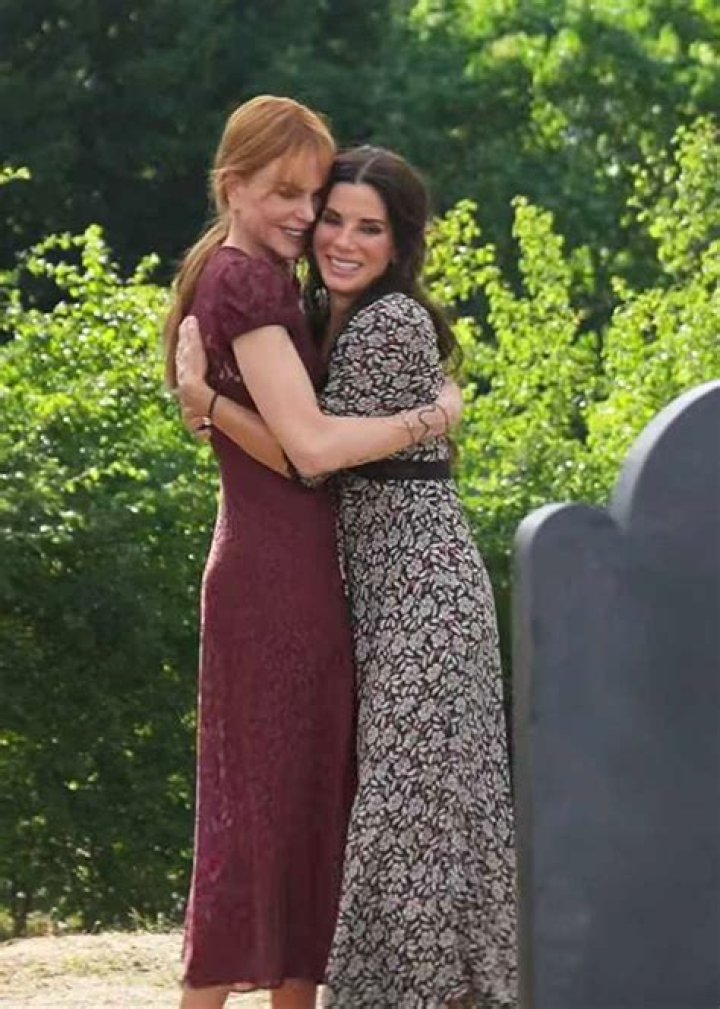 Sandra Bullock photo 2