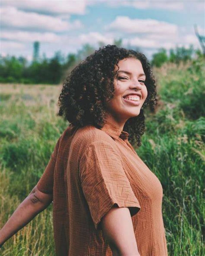 Sarah Barrable-Tishauer - Age, Family, Bio