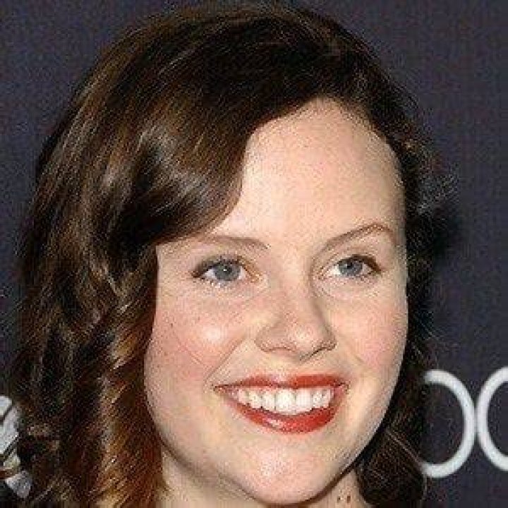 Sarah Ramos - Age, Family, Bio