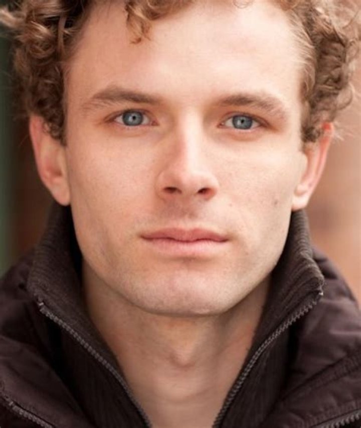 Sebastian Pigott Bio (Wiki) 