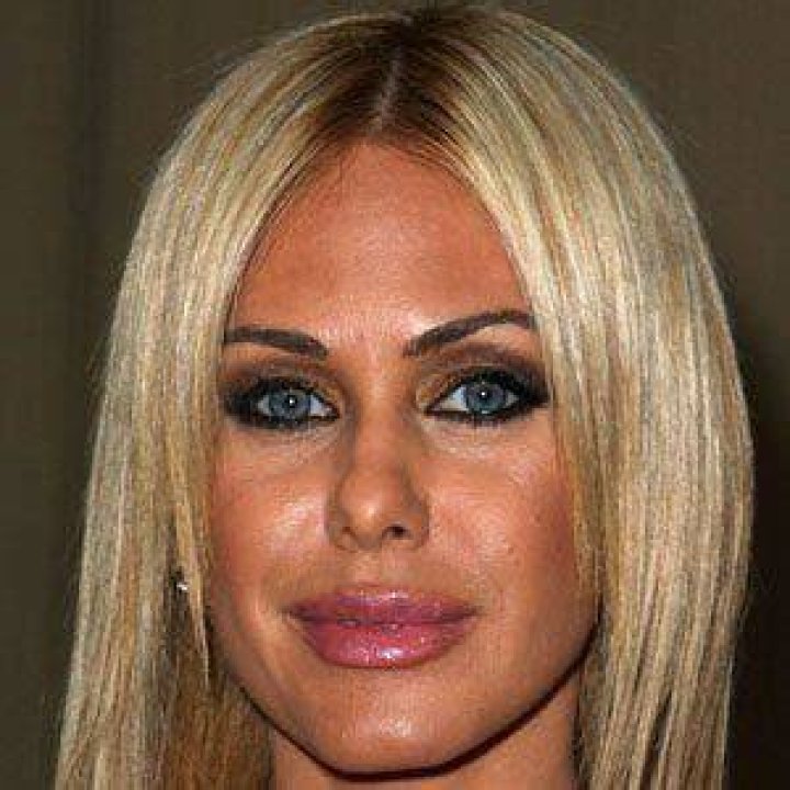 Shauna Sand - Age, Family, Bio