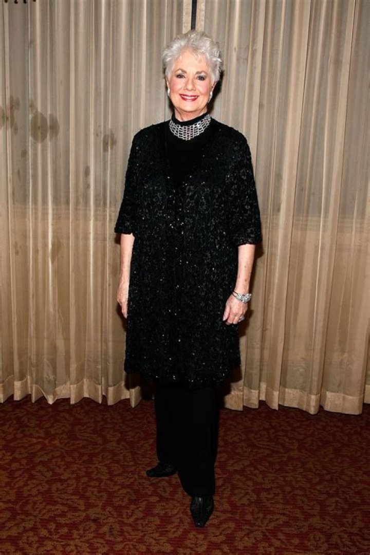 Shirley Jones photo 3