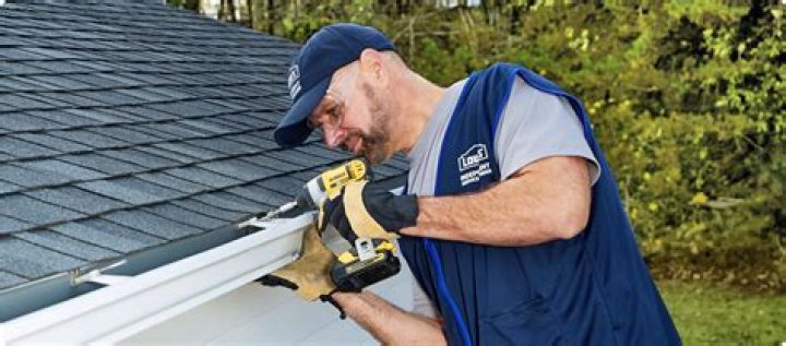 Should I tip Lowes installers?