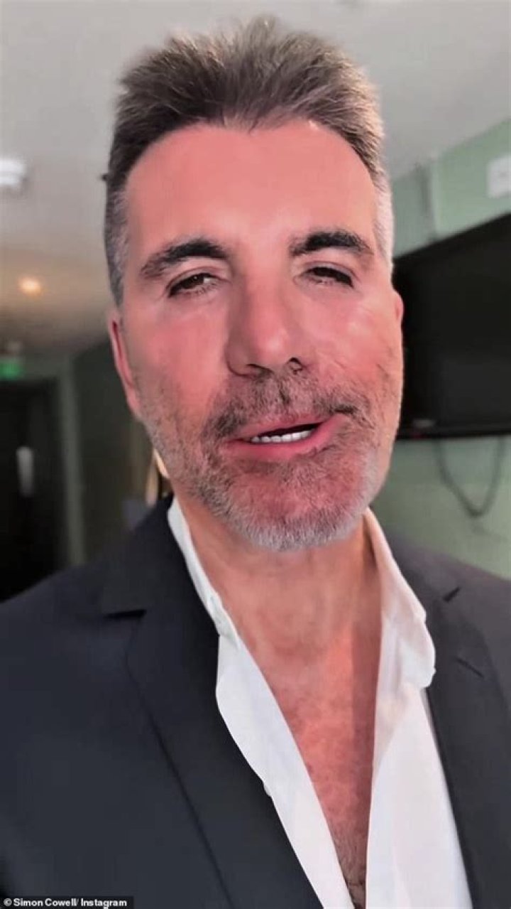 Simon Cowell photo