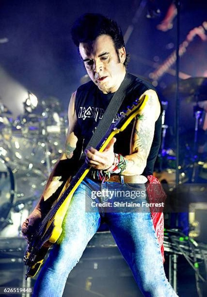 Simon Gallup photo 2