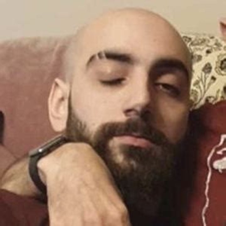 SlikeR - Age, Family, Bio