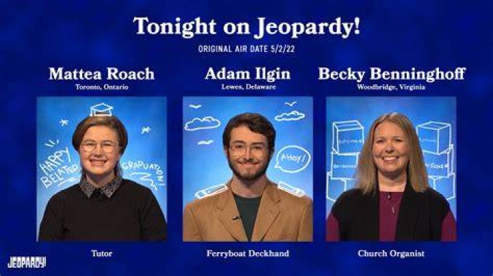“Small Hands and Annoying” Jeopardy Mattea Roach Meme Floods On Twitter