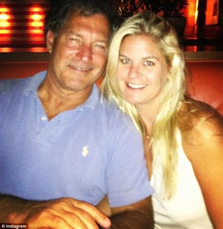 Snap: Liz Crokin with her ex-boyfriend, Mallory Hills
