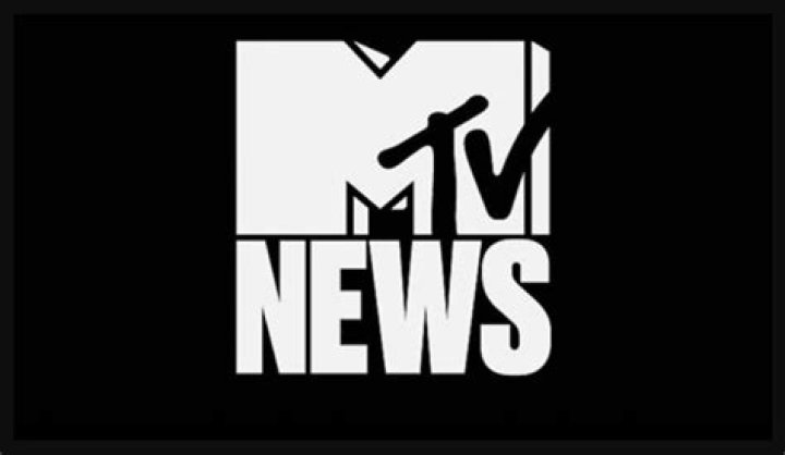 Source: MTV UK (The author of The Maze Runner, James Dashner, tweet)