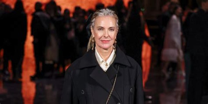 Know about the ‘Mannequin’ actress Carole Davis’ career in acting from the very start! Source: youtube.com (Carole Davis)