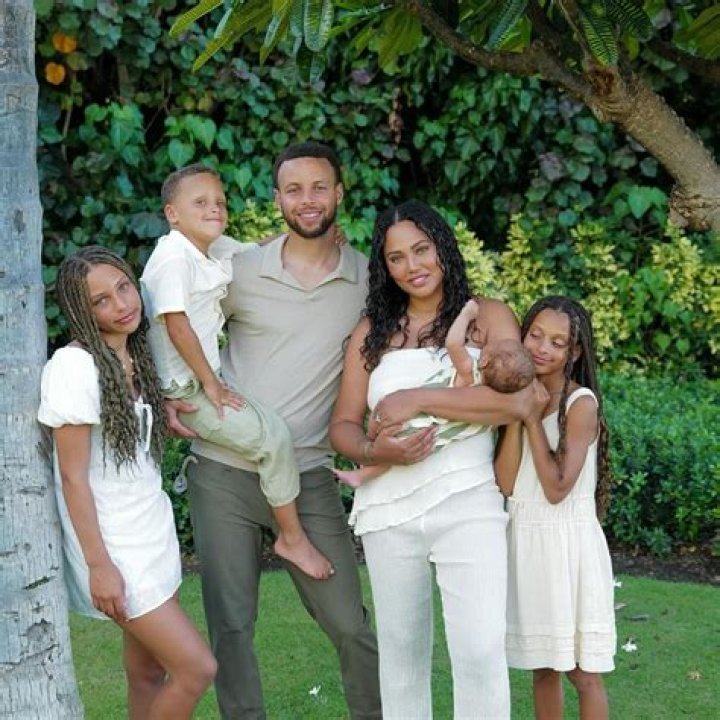 Stephen Quire - Age, Family, Bio