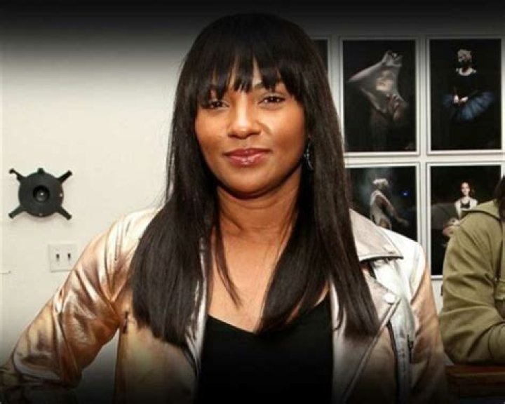 Tara Wallace - Age, Family, Bio