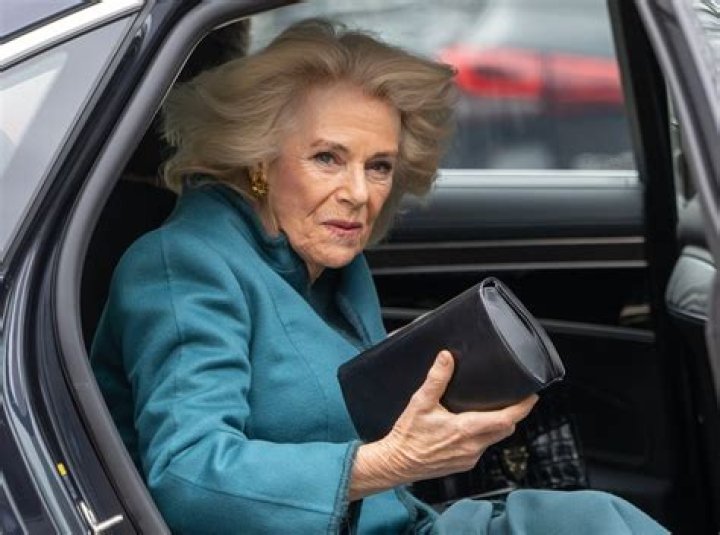 Telegraph: Queen Camilla is ‘practically ruling solo’ as the ‘last one standing’