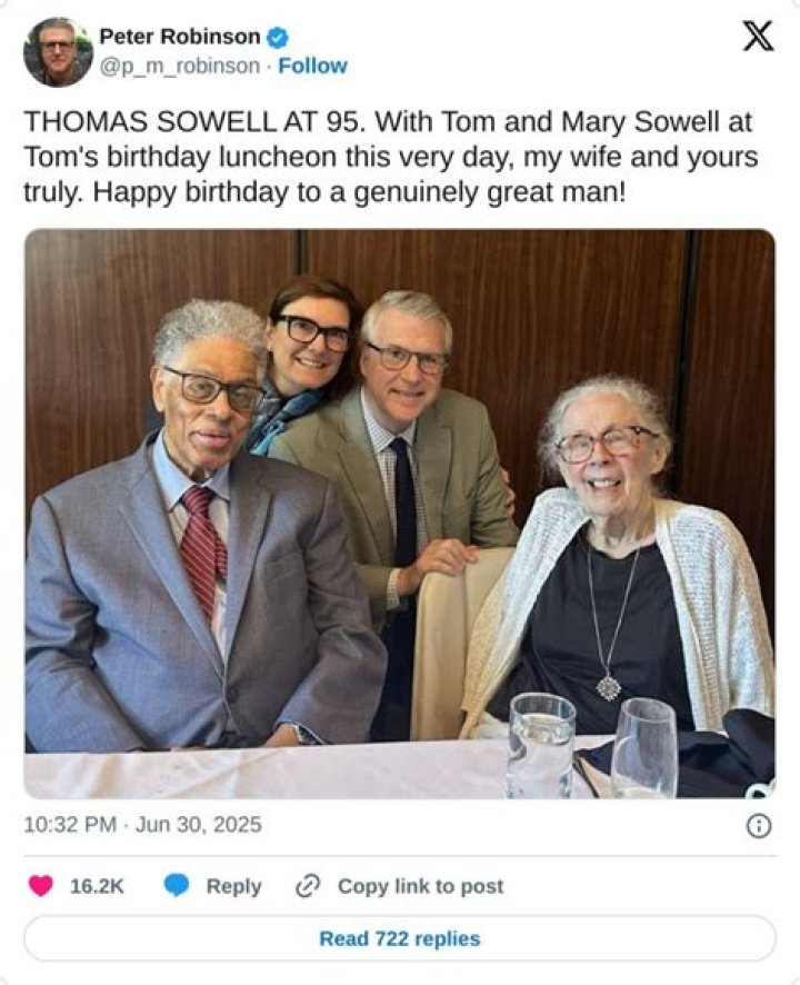 Thomas Sowell - Age, Family, Bio