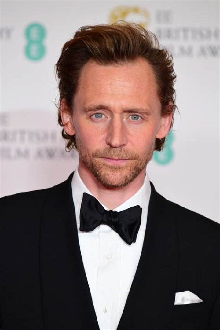 Tom Hiddleston - Age, Family, Bio