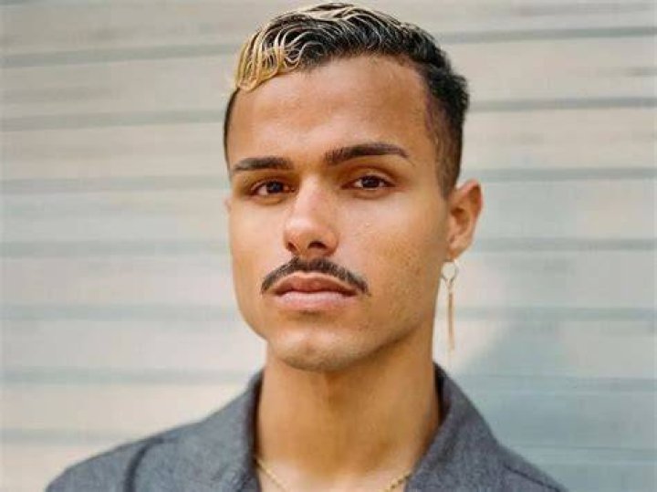 Tomas Matos Height, Weight, Net Worth, Age, Birthday, Wikipedia, Who, Nationality, Biography