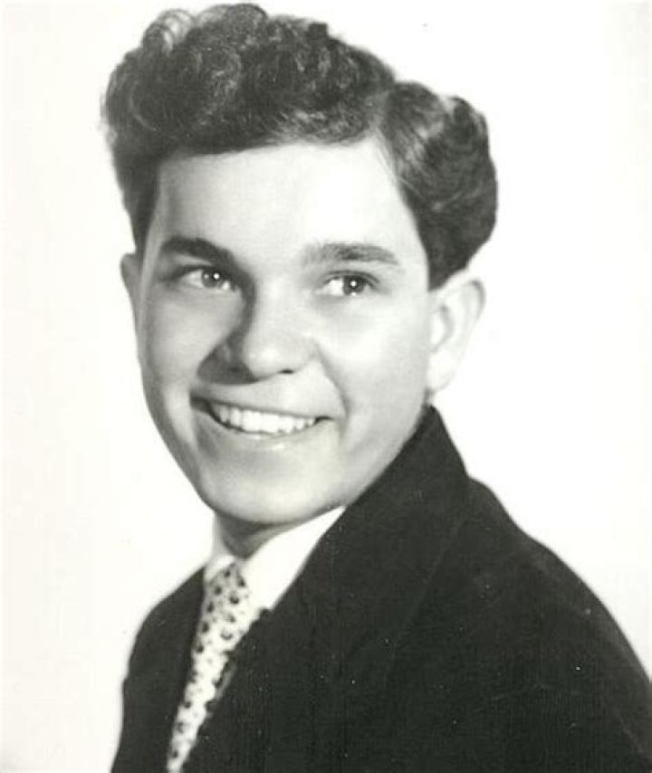 Tommy Cook