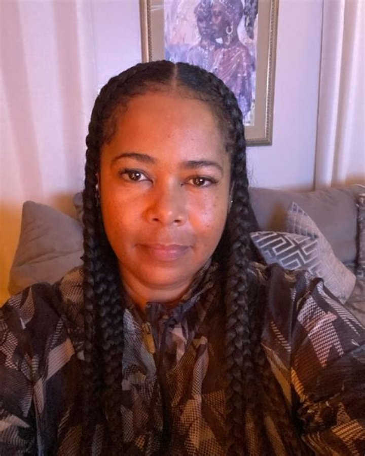 Tracy Jones - Age, Family, Bio