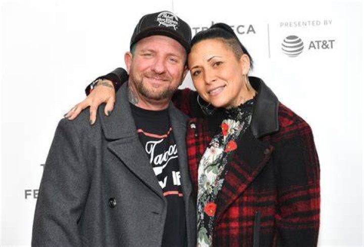 Where is Troy Dendekker, the late Bradley Nowell’s widow, today? Troy Dendekker and Bradley Nowell shared a son together