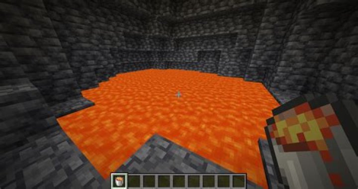 How to Make an Observer in Minecraft 9 Turning lava into obsidian in Minecraft