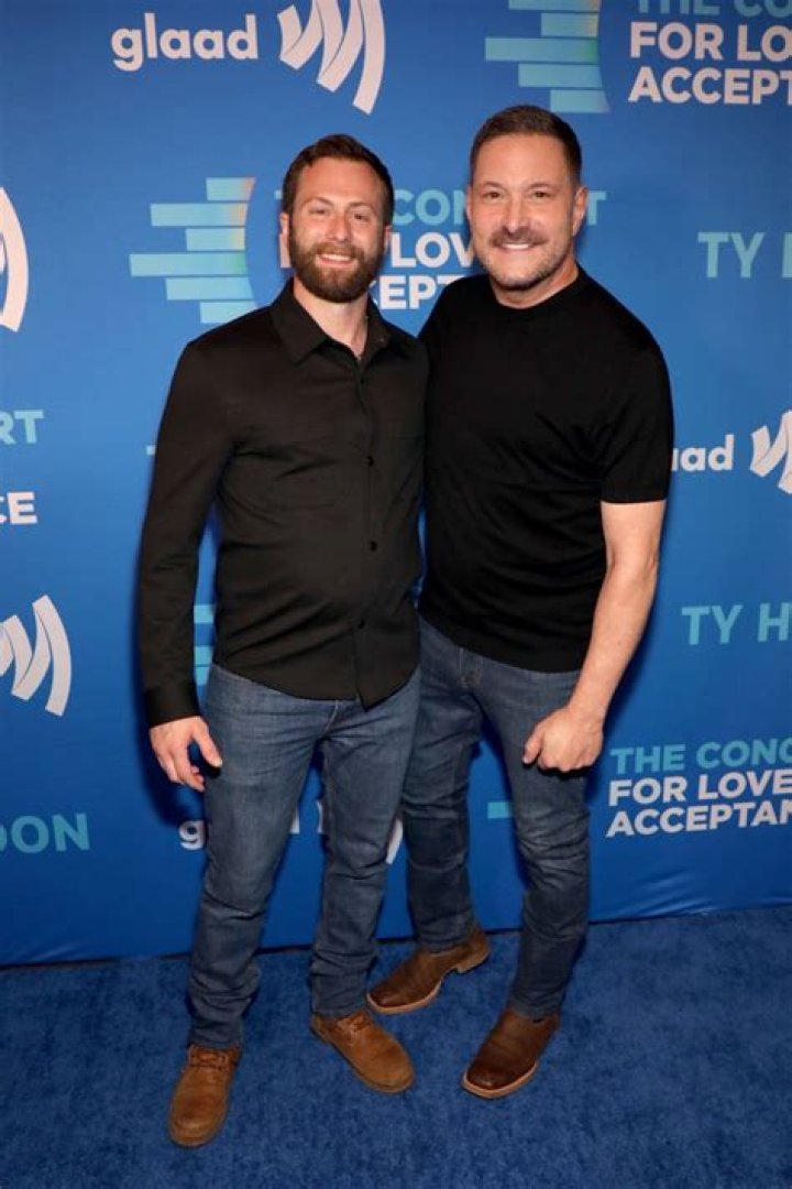 Gay Wedding! Ty Herndon and Alex Schwartz married over a year after dating Ty Herndon and Alex Schwartz paid tributed to their loss ones during their special day