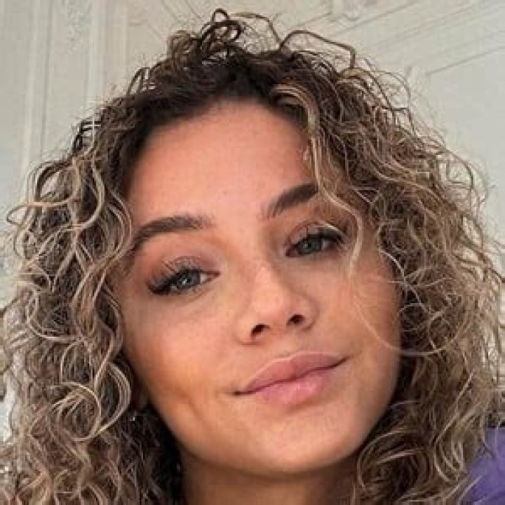 Vaea Brazier - Age, Family, Bio