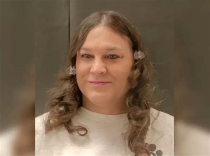 
What did Amber McLaughlin do? First transgender woman executed in the US over 2003 stabbing incident 