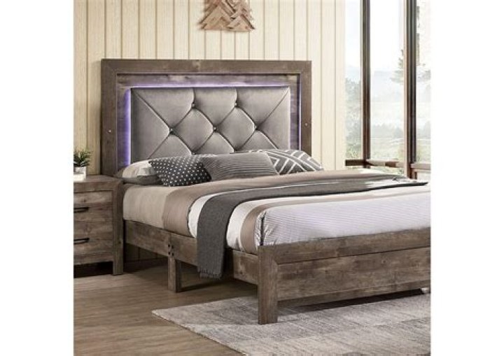 What is massive bedding?