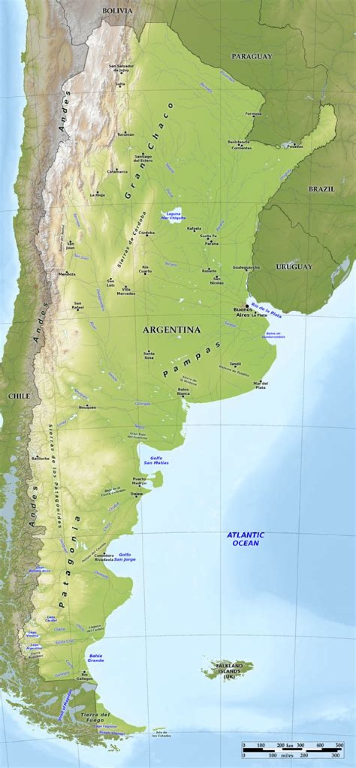 What physical features are in Argentina?