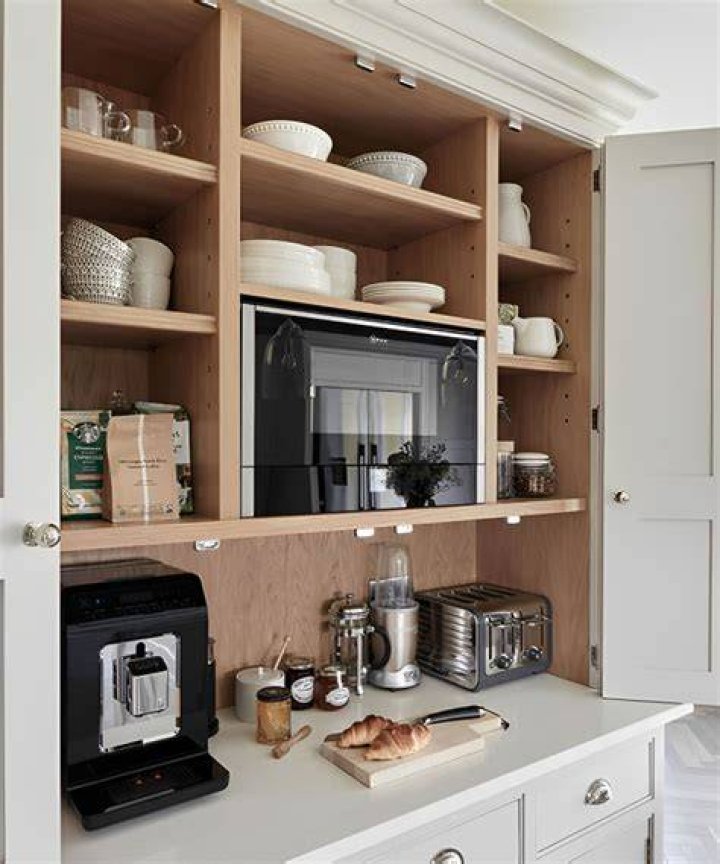 Will pawn shops buy kitchen appliances?