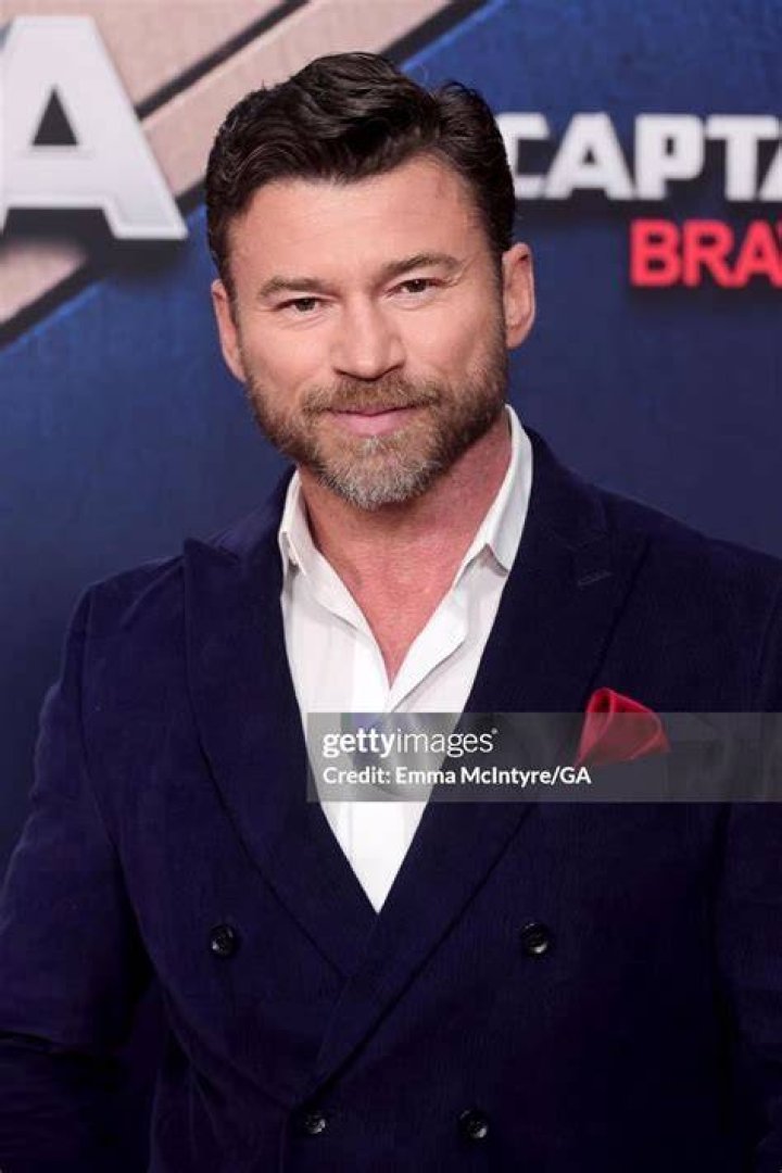 William Mark McCullough - Trivia, Family, Bio
