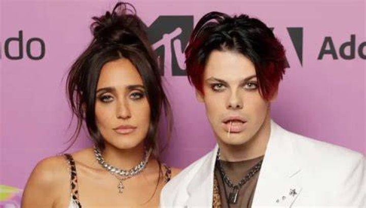 
Yungblud Girlfriend 2022 Does Yungblud Have A Girlfriend 