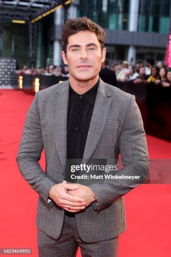 Zac Efron at movie premiere in New York