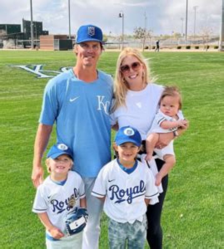 Zack Greinke - Age, Family, Bio